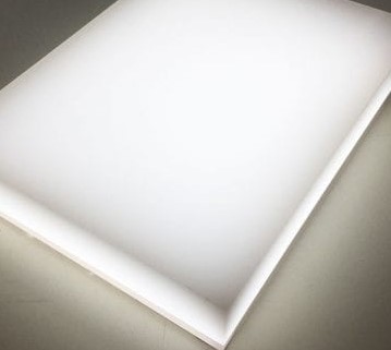 Acrílico Blanco Translucido 4.5MM 4' X8'MM (425)